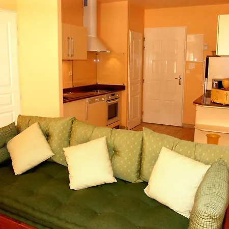 Les Terrasses De Castelmerle