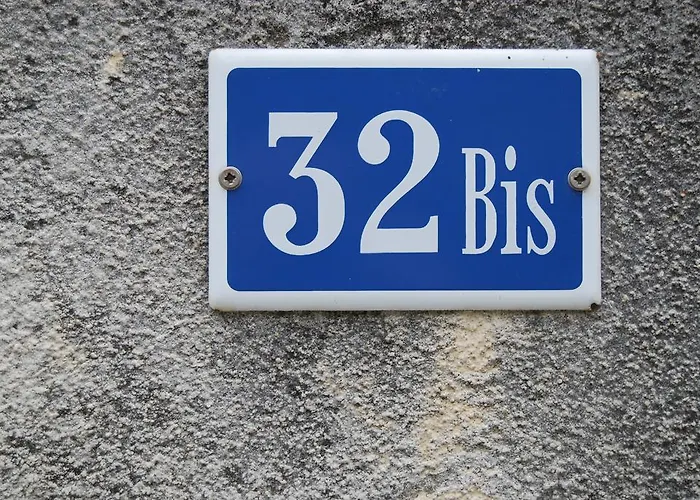 Les Terrasses De Castelmerle 3*