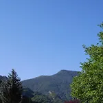 Guest house Les Terrasses De Castelmerle